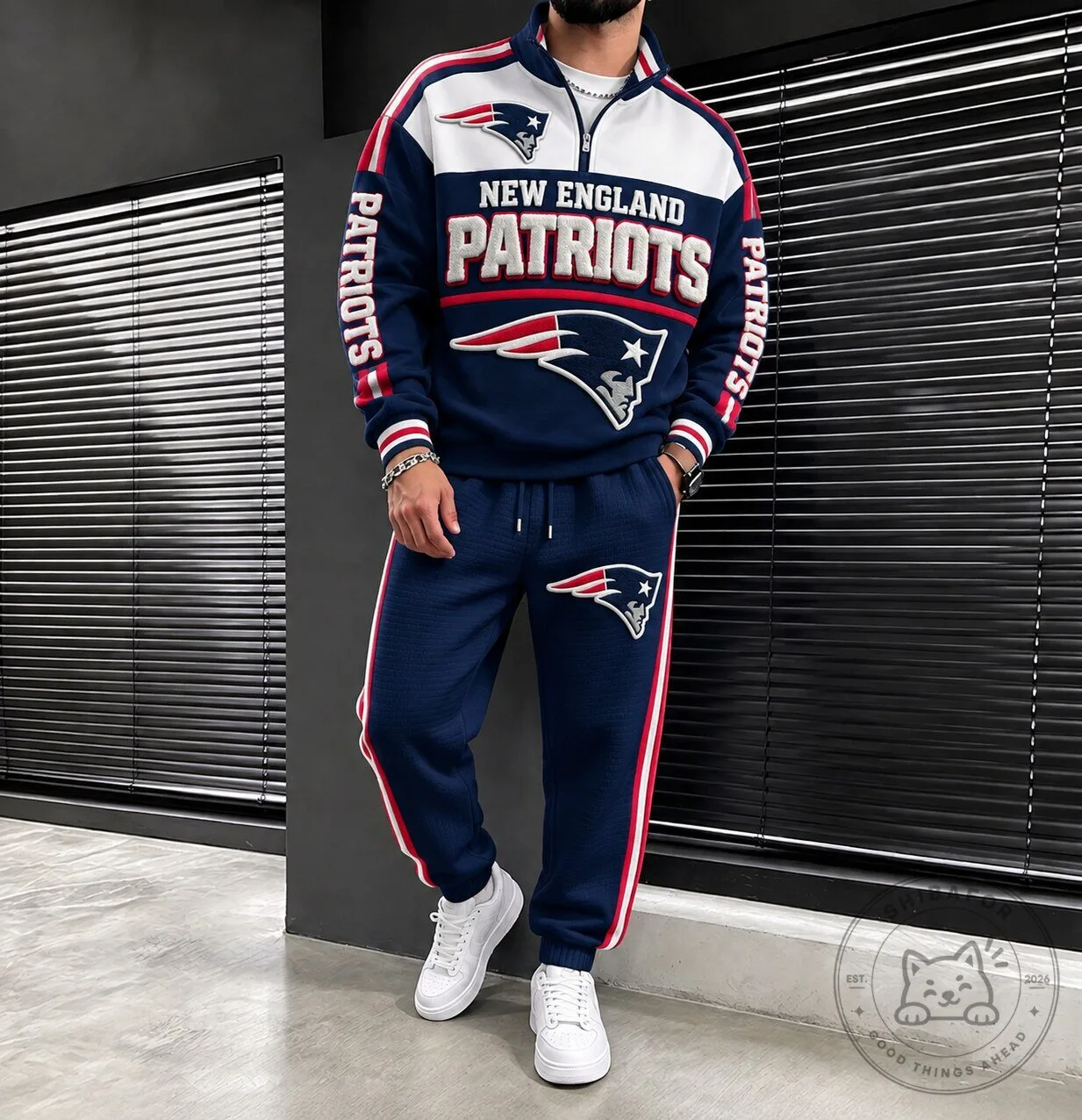 New England Patriots Quarter Zip Sweatshirt and Jogger Pants Tracksuit Set